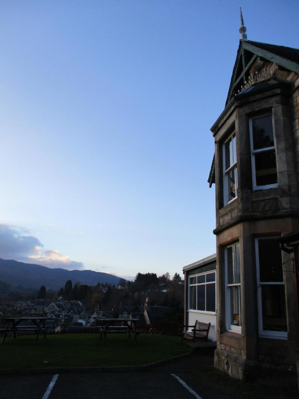 Pitlochry Youth Hostel Exterior photo